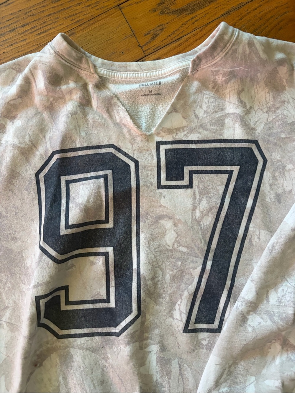Hollister Marble Wash Crewneck Tee - Light Pink and Cream